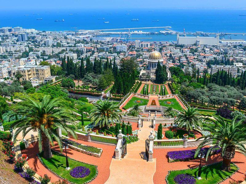 B07F148BCD09C8BDA5D7097DC754C3D0