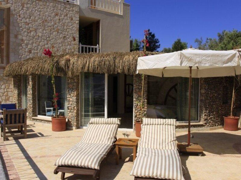 4616C830E819FA63EE9410B1D8FB7CDD