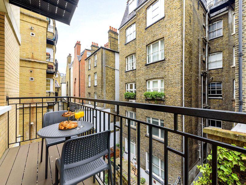 DB33978E3C892345018BD82CA95D2FC0