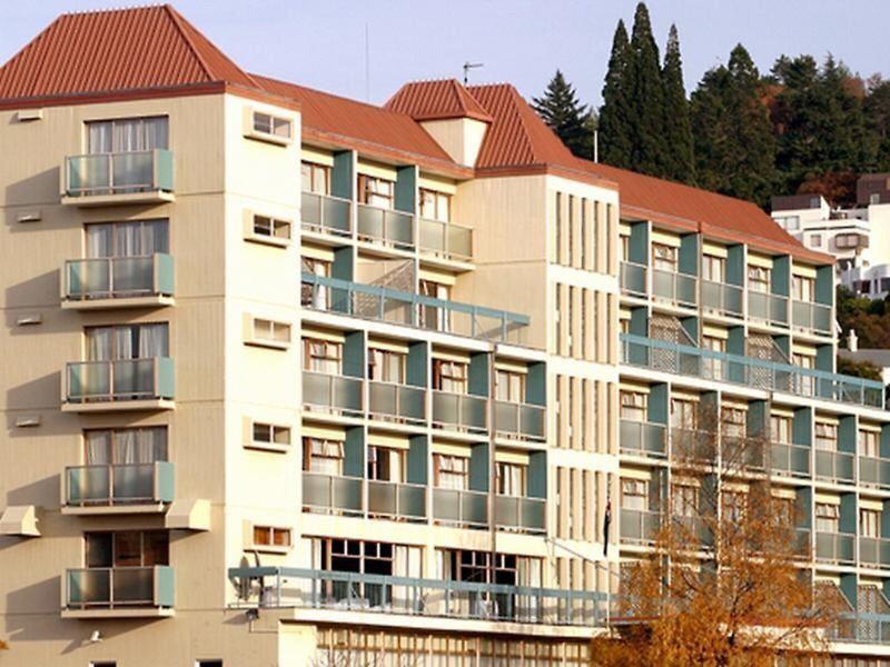 28EF1E7DA63C3A356D34344452B806DB