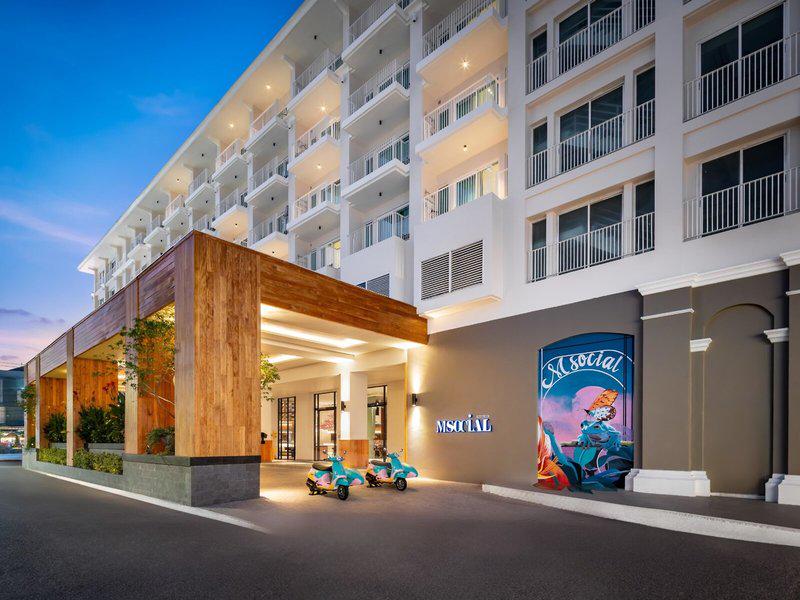 F24AF2142BD4CDA60AF549AA4AEC135D