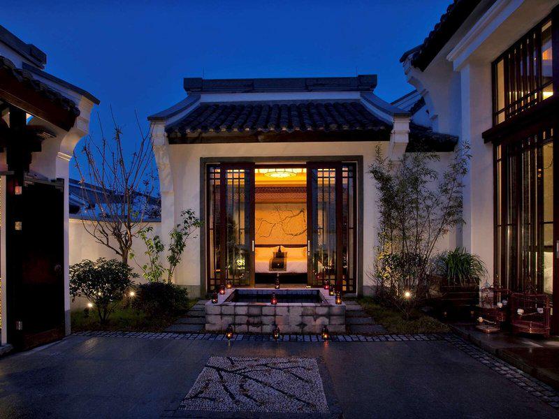 D9D1F8BFF122FC2F73F3DAB818C32FE9