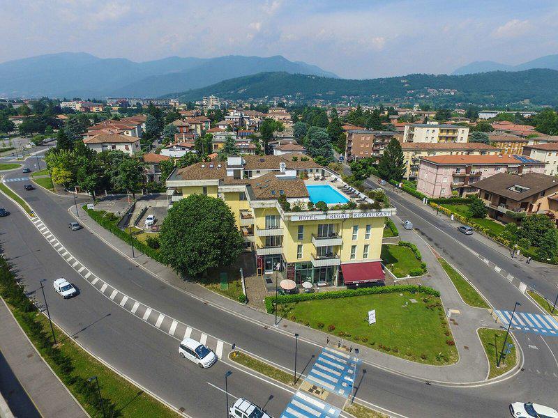 A3426243841D5DEE5C44908F19AC423C