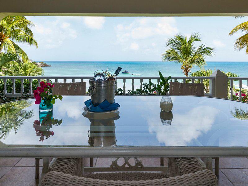 74E59A76820961D9BB945B4F0DABE28D