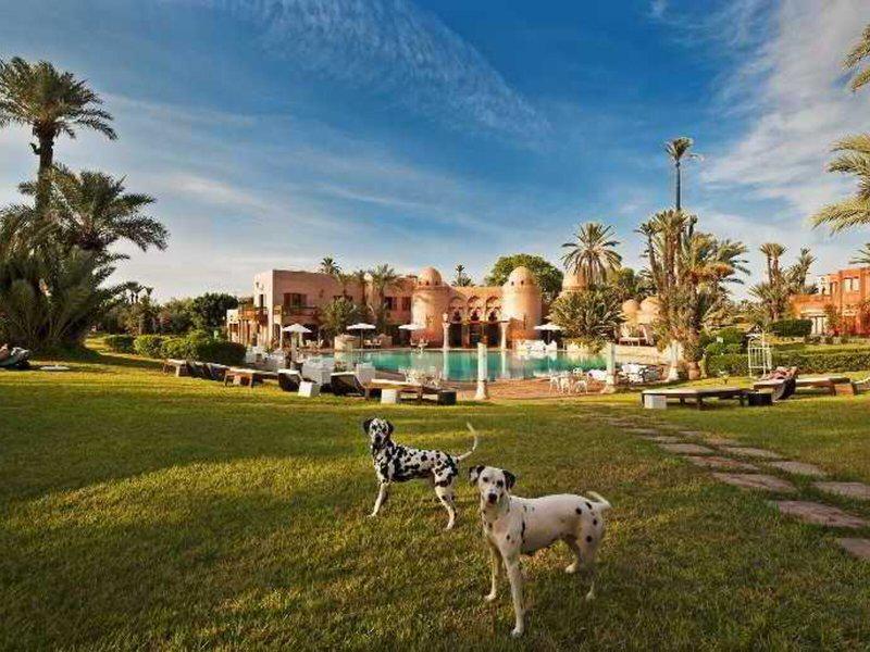 7015CCC2D240C666703F245975BFBCF4