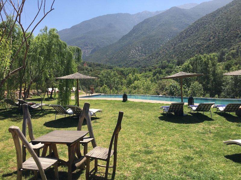 EC0CFCA69134F8AEC16E964419A5135B