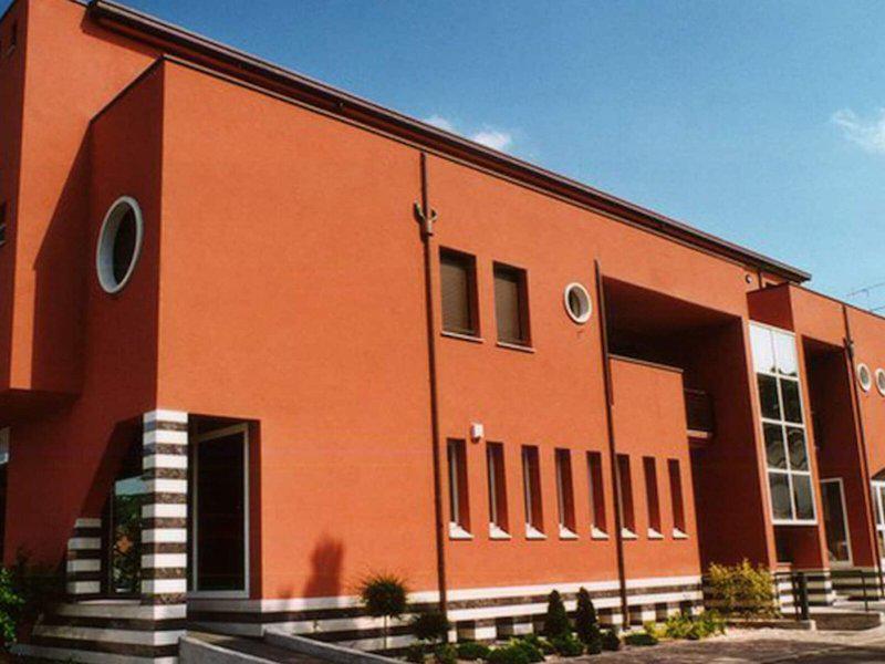 FDFD9662E1333E0A78EFAE5D94617CFD