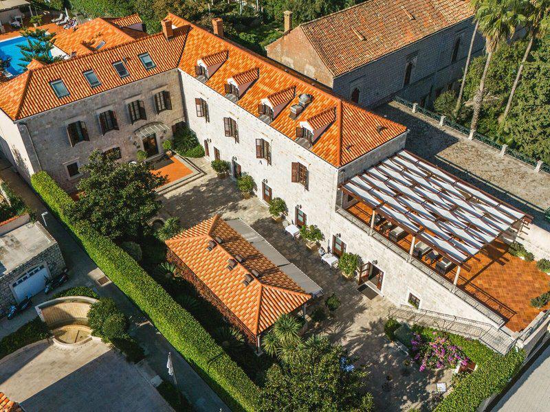 0828BAC243957C4B82991B7D680F0CE3