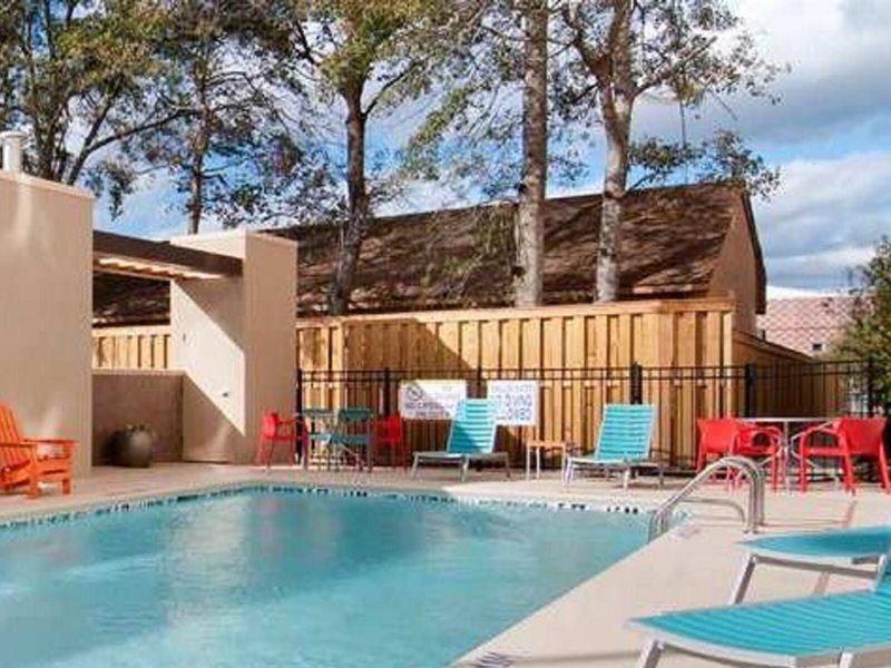 021280E62073649A35B2FCF60A70940E