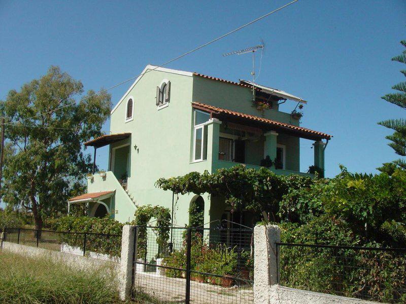 729ED51A32AAEA00DEDFBCC06BE768AE