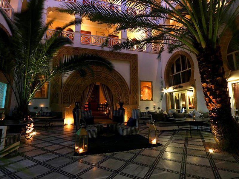 11E674921055930FA6739CA65FD0163C