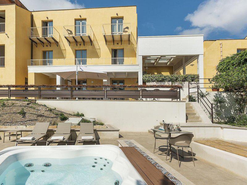 DD4773018B5363ED27F57BEACDCD04D6