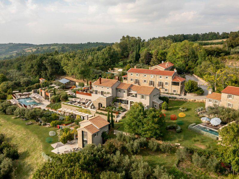 E038F741F58491FFBF234B0D6A33AC49