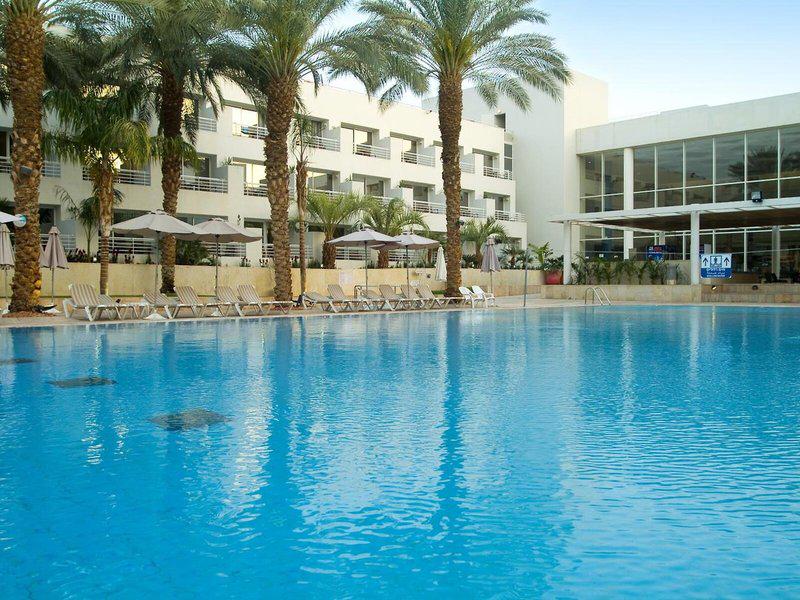 D01755DA168D3D6D74473E7A22942762