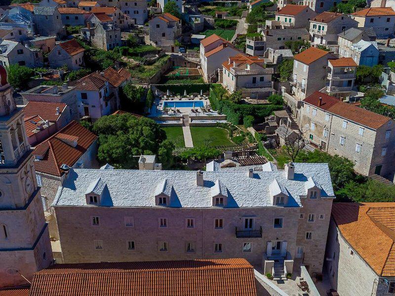 F8E1EB0B15EF63DA21CFB8DBEF50ED09