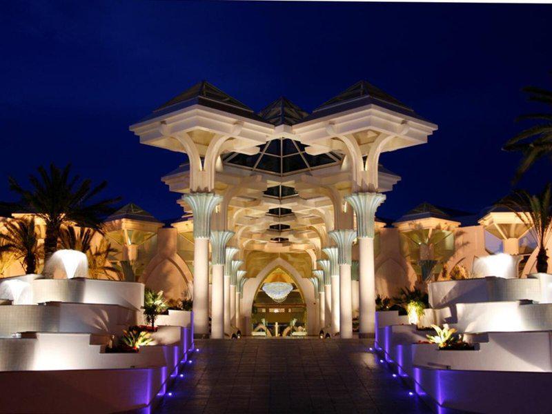 C4C8942E6D82DF869E81D99AAF07B456