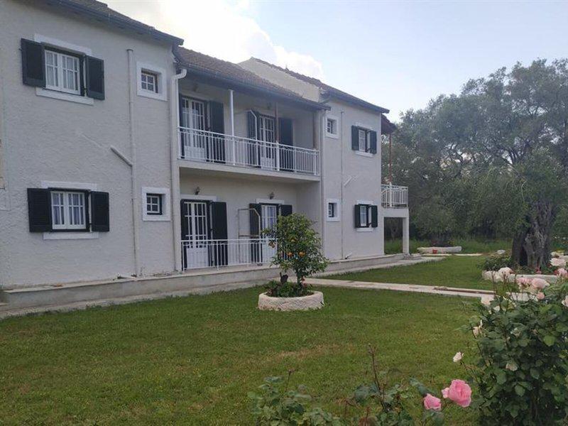 E72860F98E96D04D985AE827A9C48E68