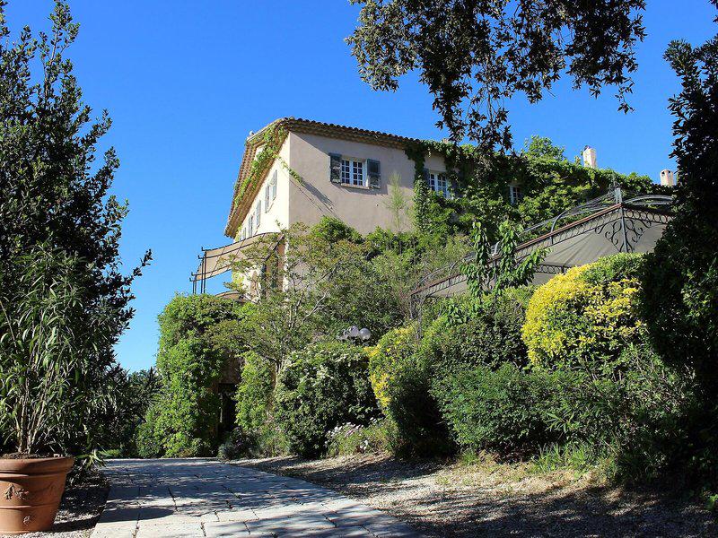 30DD9DA1A10E4AF0F18D3FBE48AE88F8