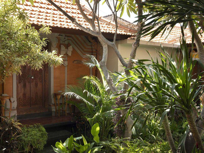 43C528CA4095F798DE17155F1BDB781F