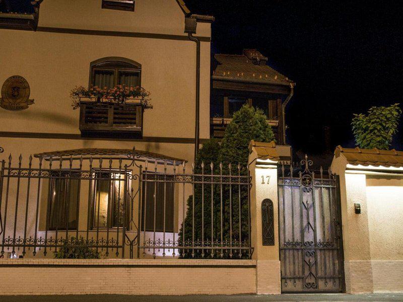 2B206AAFE698FD61C641B2483260B860