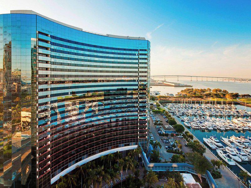 AD731135E20422906A5A4B11F6C3B8FF