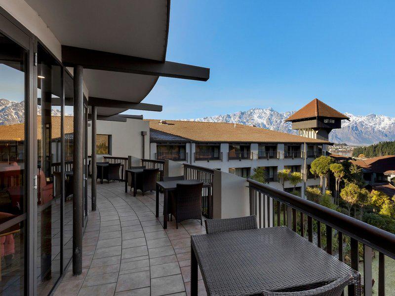 C966ED30EBC7331AFB37FA6F7FD55E99