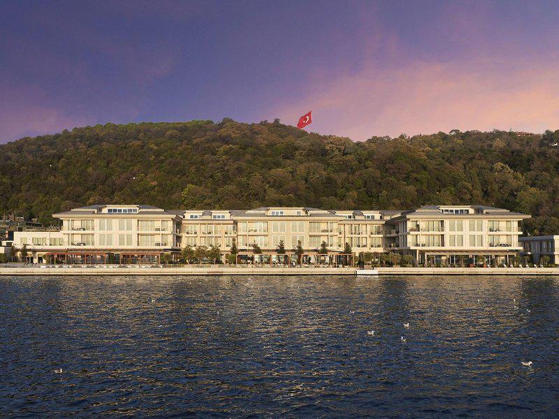 C228013A8A20E9640D1D89623196F5EE