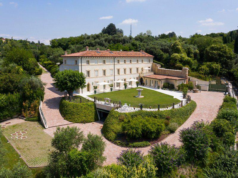 344033F8572D30B16C7F626411D9D49A