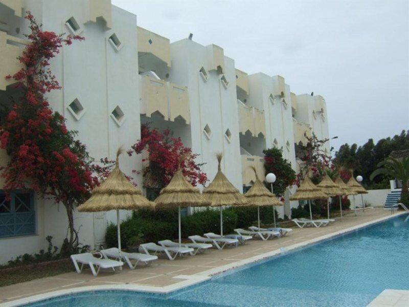 717AD324A1E053E3FD75482D40E78C40