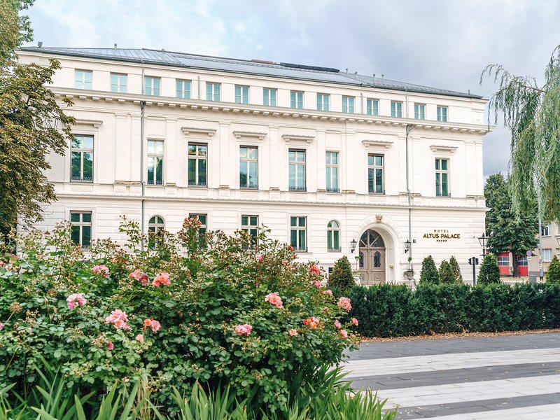 0C94D8297C2E8AE58356B2E1ABBDE608