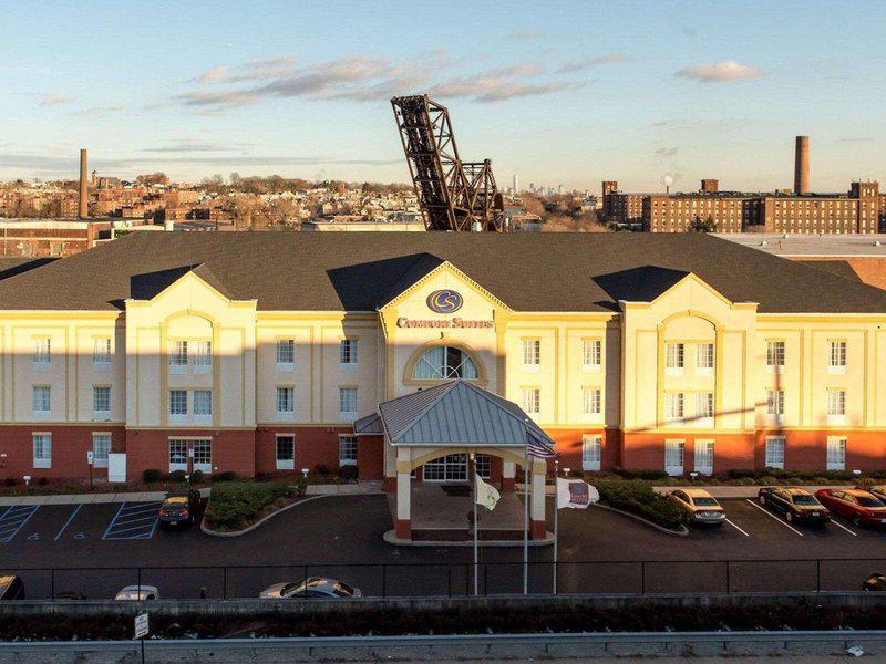 2733BF4A130E30851659742B50662AB3