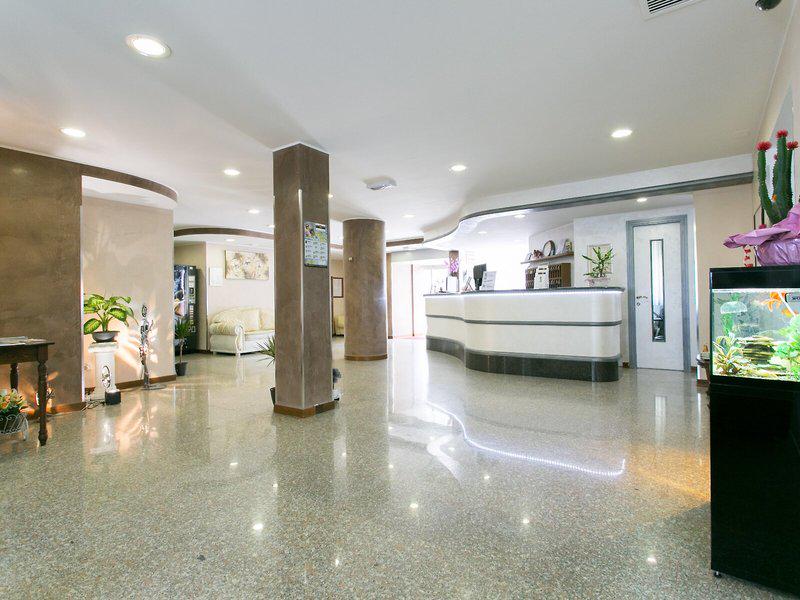 DF7F18CAB8747A43D76F42AA1985032C