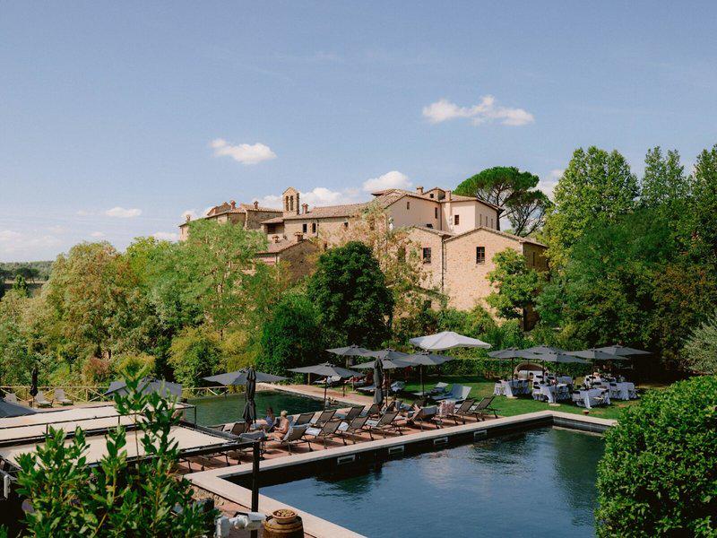 F814C4B102D34F3AACA78919FB0D1B9D