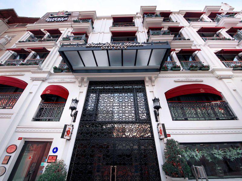 E3136A4EA65B1FAF10E8A35D011D2036