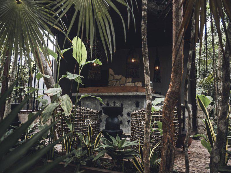 146DE41910593FF621A123BB05467F99