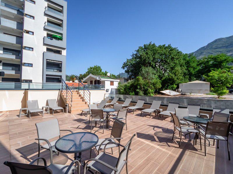 10C6D3C96EDA8E90D449996CA5D123C2