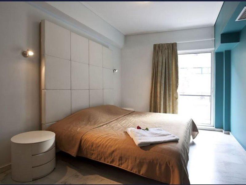 6C0CE2EE0090A6D5B2B8FEEF7D3DD25A