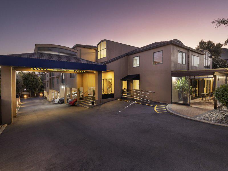 A113A80C75C6BEAD900843F0C3C833B2