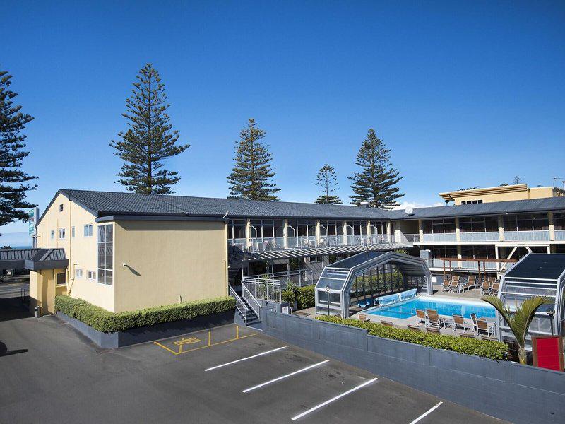 87A18AD217383F16C73DF4792370E679