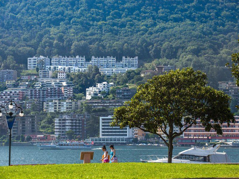 3247A46A84A3281D7870082F08CE0DFF