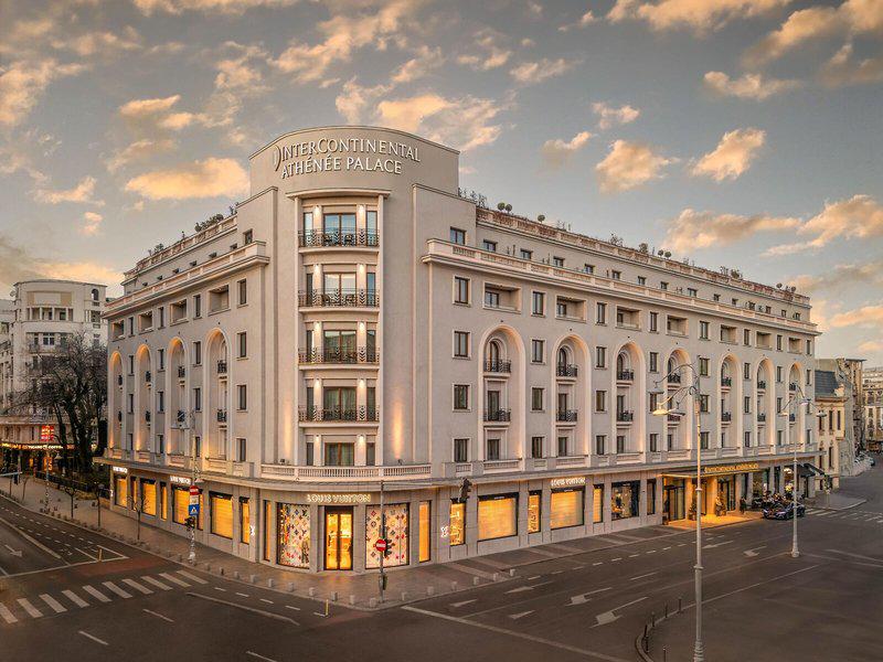 52F7A620645038FAE62663ECB4A62DFF