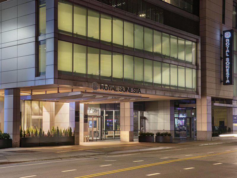 E7F136D238F44E1E031C93A501B17FAA