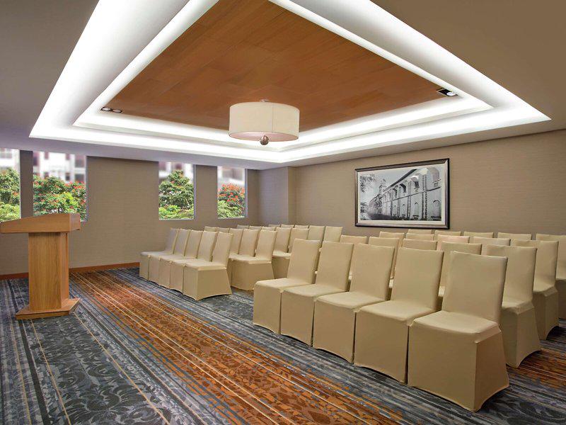 C80CFE186BEC04A482B56C0E4AB03E19