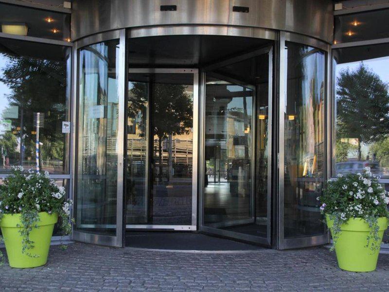 15890D7584043A2BAB9C4C9780AAC883