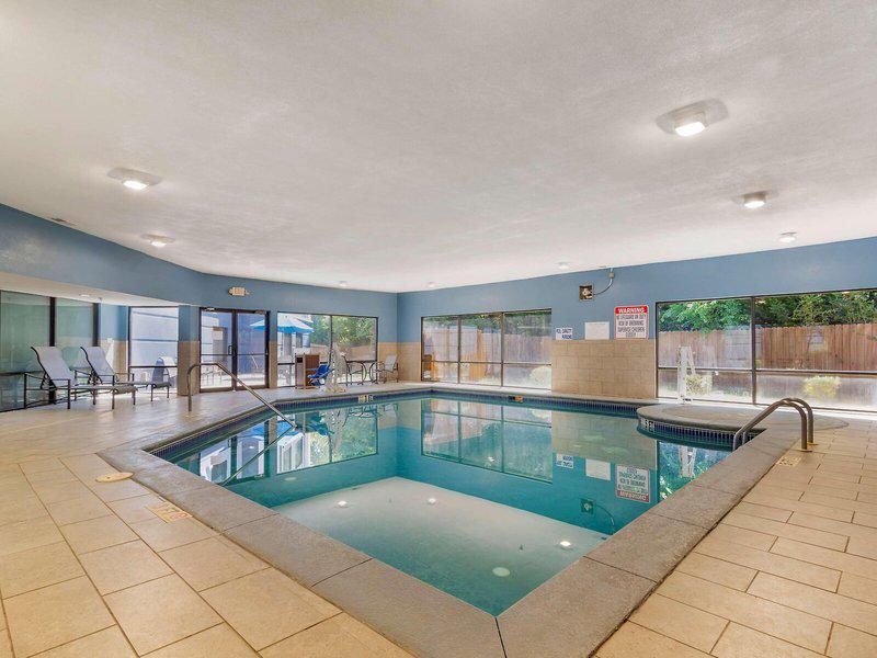 7651FF370EFB6515196E044E5183D769