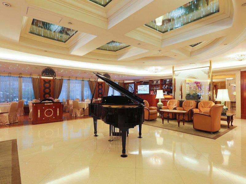 DAB23CCBEC147F34E369E70D7F12D1E1