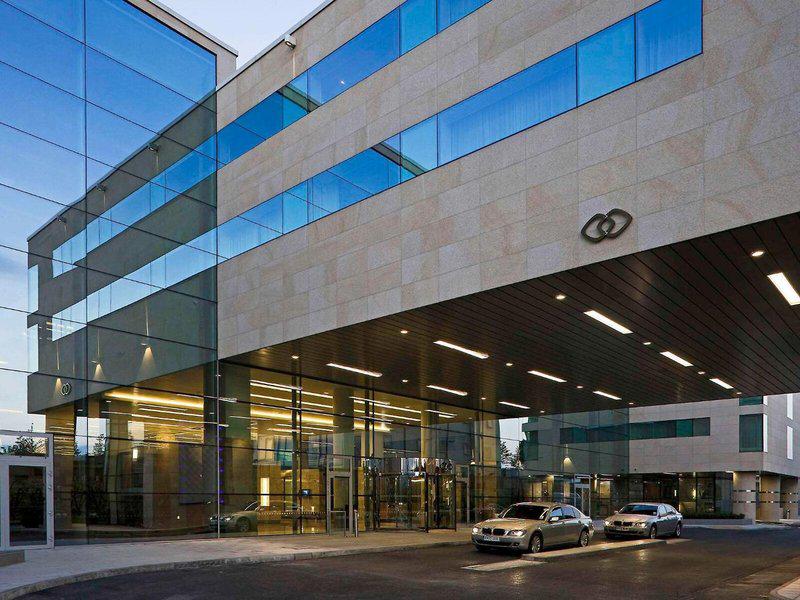 BD66FB0F1ACDCD6403B17BD2B717252E