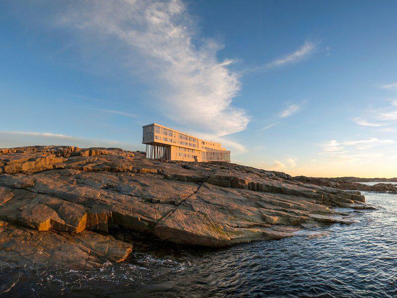 1945EE2323FF69E6D9CF079005438E48