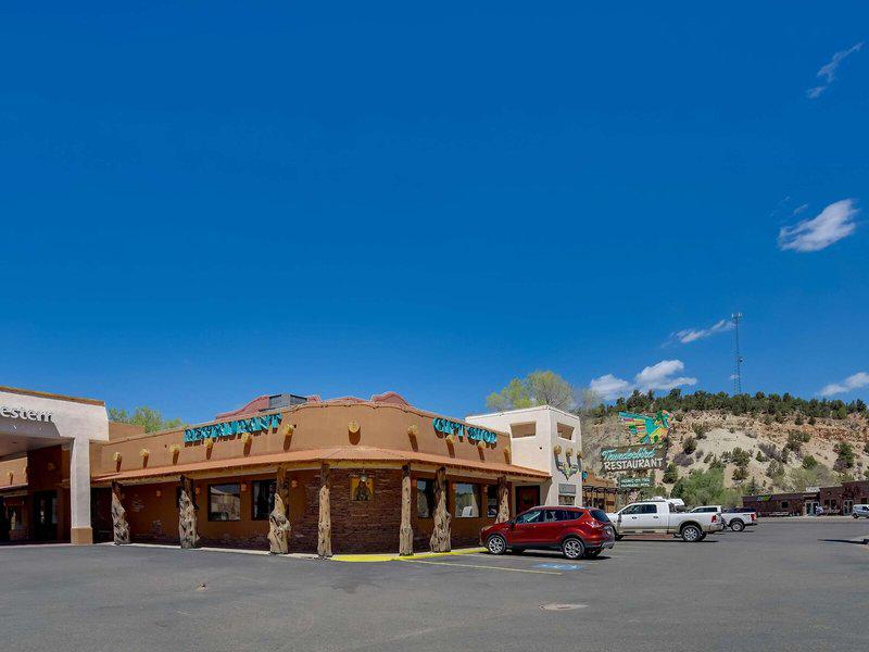 F4861A17ECA8EE27A9C0CF85779A981D