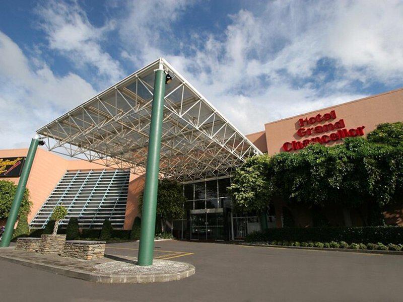 C9B0043F83C1E7CE8530D78F3EF0668C